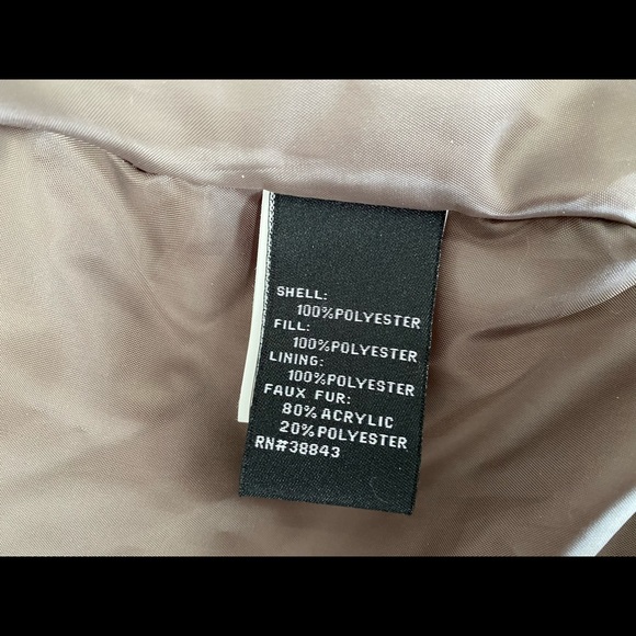 Below Zero Coat by Rothschild - Picture 7 of 7